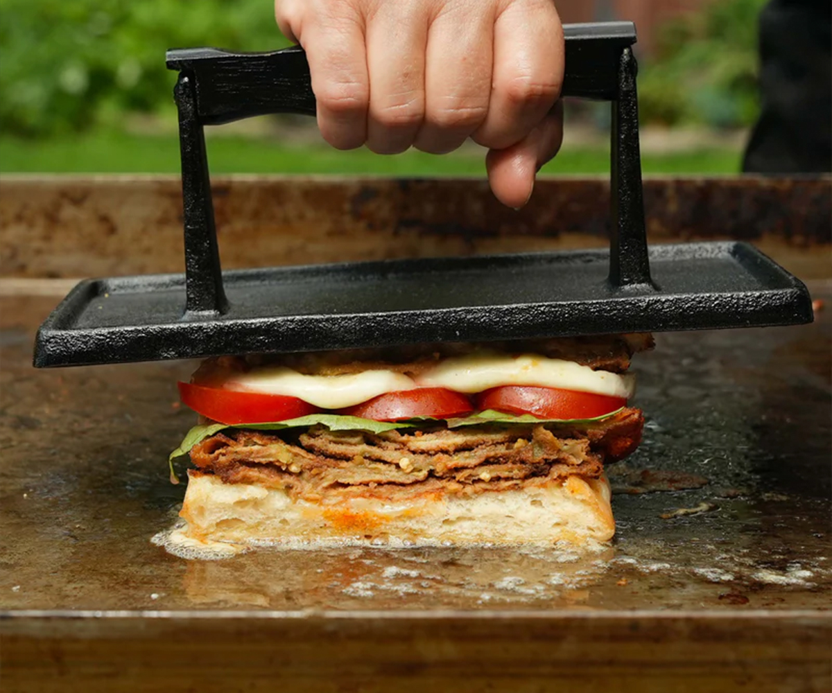 Razor Cast Iron Griddle Press - Image 3