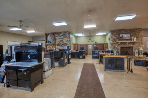 Special Store Hours & Closing Dates